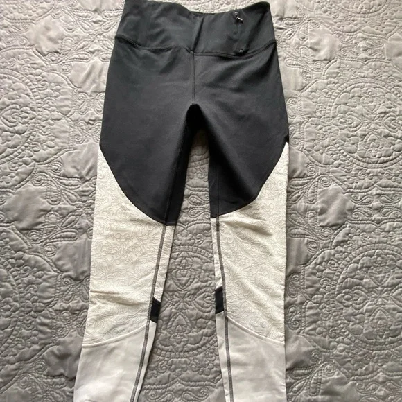 CALIA Small leggings - Picture 2 of 5